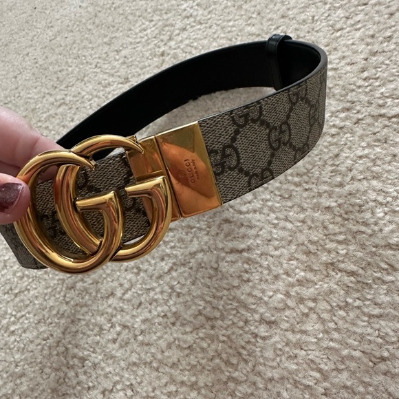 VGUC Gucci authentic Marmont reversible belt black and pattern size 110. - Picture 4 of 5